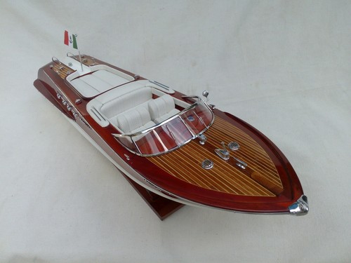 Riva aquarama 4 options - 26",